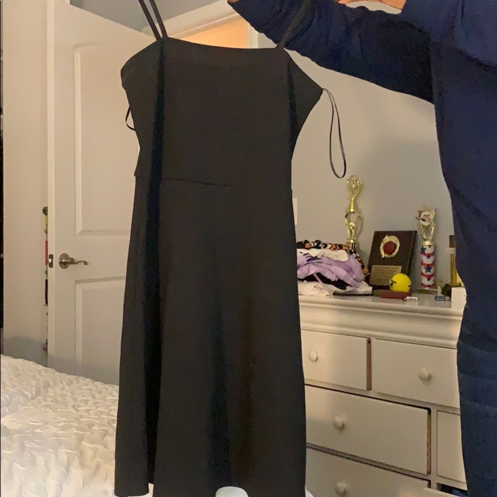 a black dress